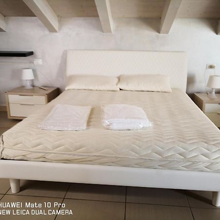 Nuovo Laghetto Del Frassino Hotel เปสเคียรา เดล การ์ดา ภายนอก รูปภาพ