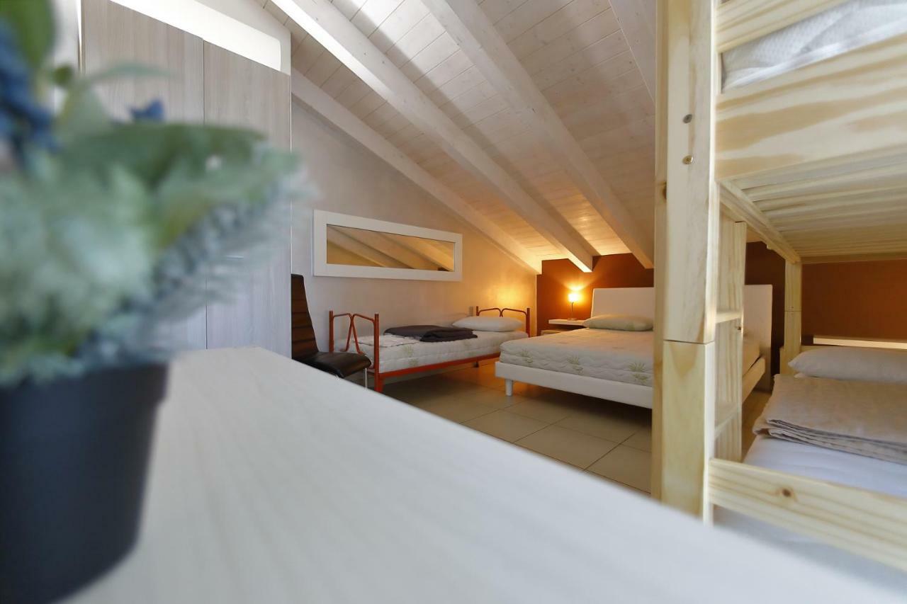 Nuovo Laghetto Del Frassino Hotel เปสเคียรา เดล การ์ดา ภายนอก รูปภาพ